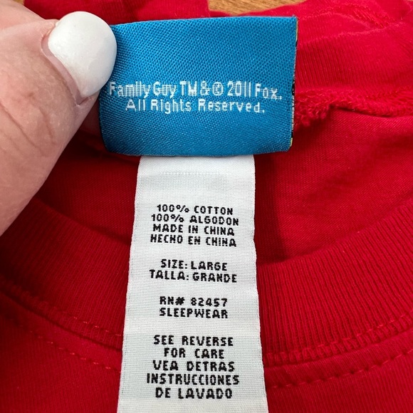 Family Guy 2011 Stewie Griffin Graphic Funny T-Shirt Casual Red Men’s Large - Picture 5 of 5